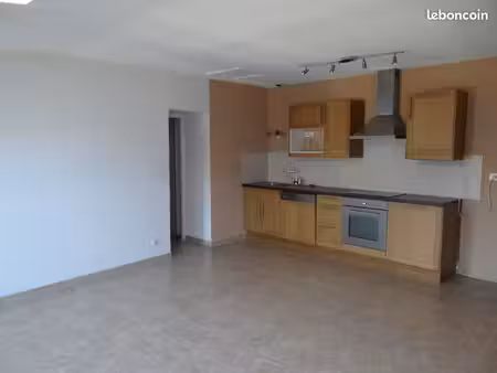 appartement t3 à louer à 15mn à pied de la gare d'ambérieu en bugey