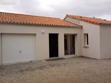location maison st laurent des autels