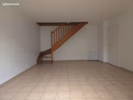 duplex 3 pièces avec box