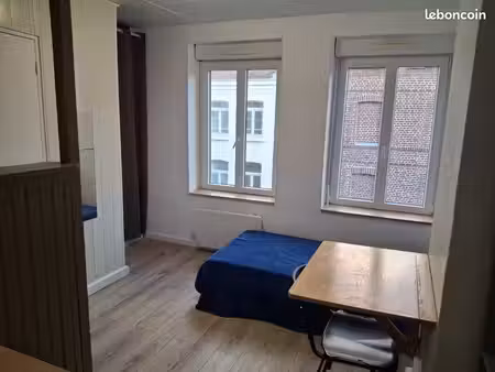 studio meublé 17m2 - métro montebello