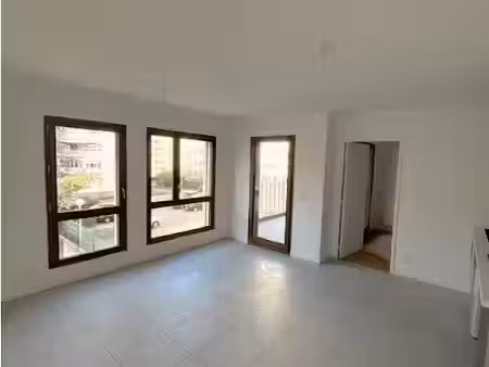 location appartement 2 pièces 43.5 m² à lyon 7ème (69007)  850 €