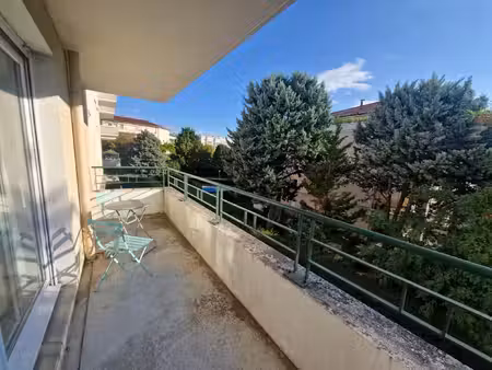 location appartement 2 pièces 49 m² à écully (69130)