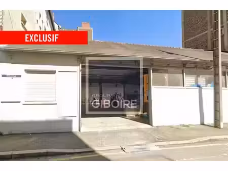 location entrepôt rennes 35000 345m²