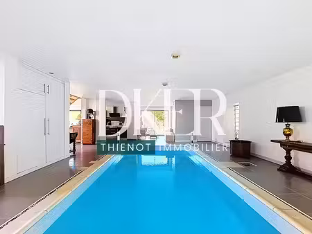 vente maison 7 pièces 190m2 pontfaverger-moronvilliers 51490 - 365700 € - surface privée