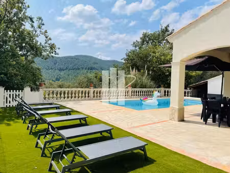 villa bagnols-en-forêt - 4 chambres - 100m²