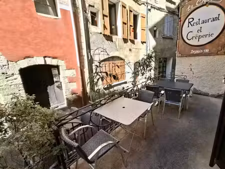vente commerce 4 pièces 150 m² forcalquier (04300)