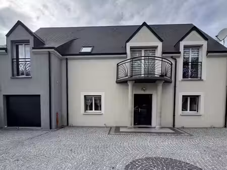 maison à orléans (45000)
