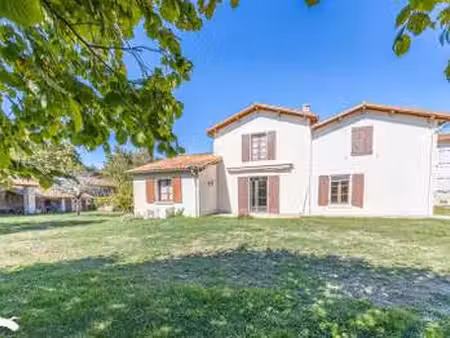 vente maison à saint-maxire (79410) : à vendre / 102m² saint-maxire