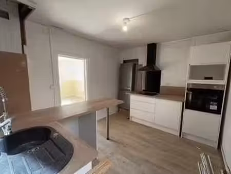 vente immeuble à déville-lès-rouen (76250) : à vendre / 90m² déville-lès-rouen