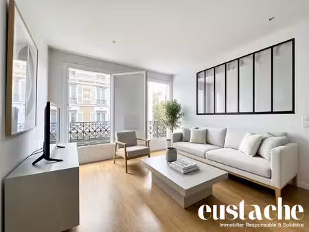 le 3 pièces style loft aux beaux volumes !