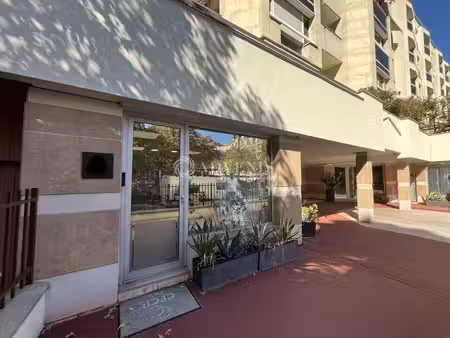 vente bureaux saint mande 94160 66m²