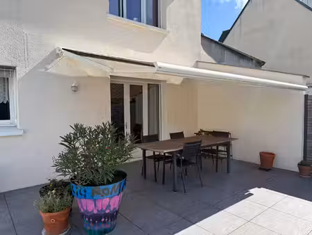 vente maison 4 pièces  104.00m²  saint