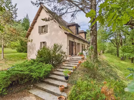 belle maison familiale au calme à seulement 1 km de javerlhac