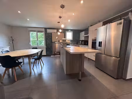 maison ougney 5 pièce(s) 129 m2