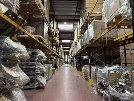 location local d'activités tremblay en france 2 510 m²