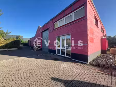 location local d’activités 400m²