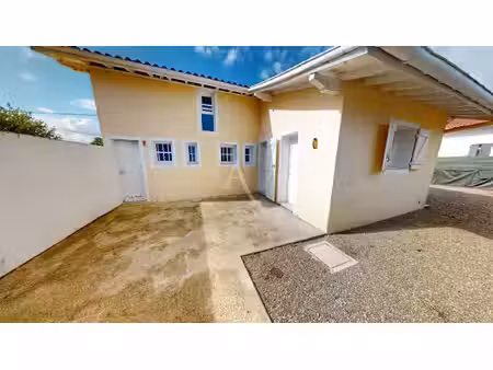 vente maison 6 pièces  122.79m²  villeneuve