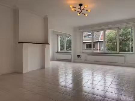sorenco  familiebedrijf is reeds meer dan 46 jaar gespecialiseerd in de verkoop/ verhuur v