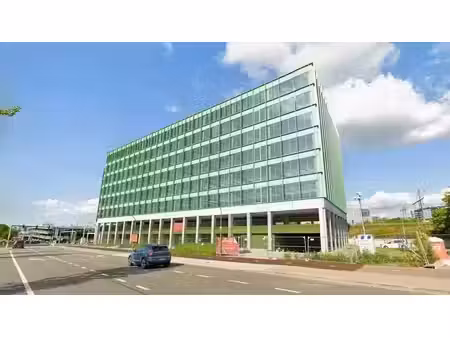 duurzame kantoren te huur in infíniti aan station berchem