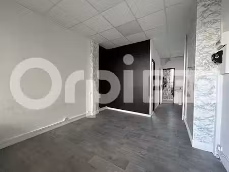 location commerce beauvais 60000 23m²