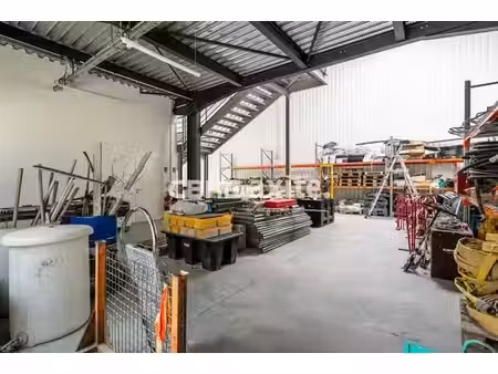 vente local d'activités mery 305 m²