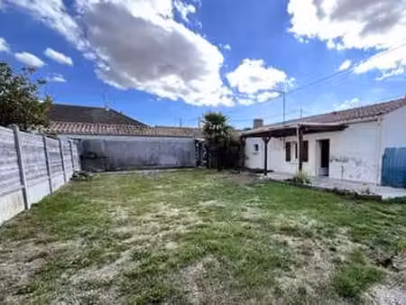 vente maison à saint-père-en-retz (44320) : à vendre / 59m² saint-père-en-retz