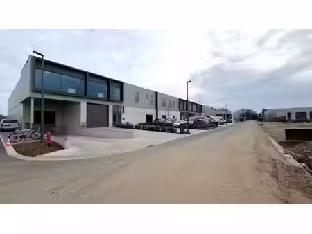nieuwbouw loods met kantoor te koop in cesar business park bornem