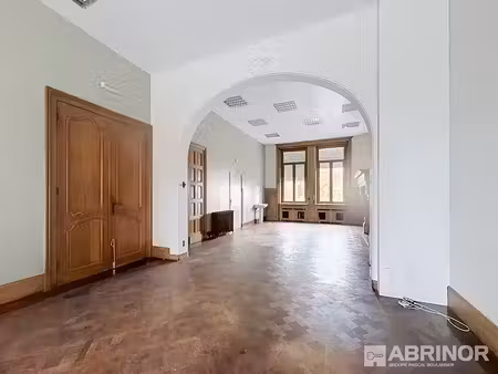 vente immeuble 18 pièces 386.6 m² à wervicq-sud (59117)  670 000 €