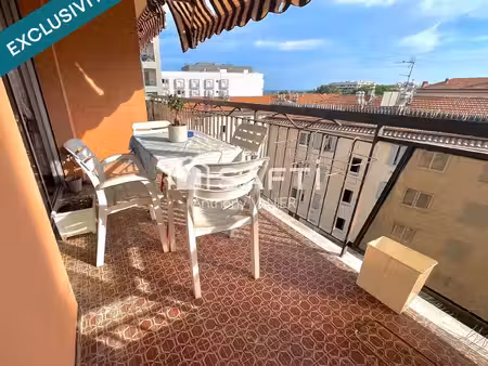 vente appartement 2 pièces 51 m² nice (06200)