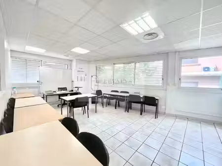 vente commerce 8 pièces 459 m² nice (06300)