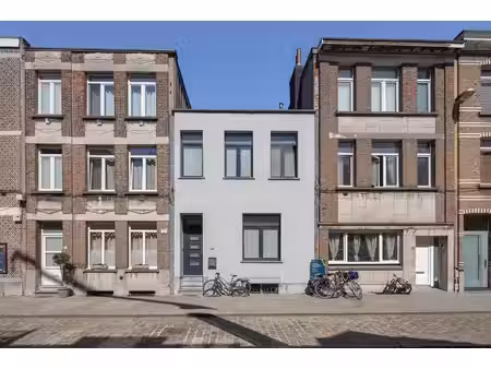 huis te koop in antwerpen met 2 slaapkamers