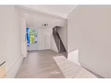 huis te koop in sint-niklaas met 3 slaapkamers