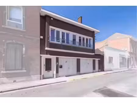 immeuble de rapport à vendre à rue eugène van geersdaele 69 dampremy (vbe68261)