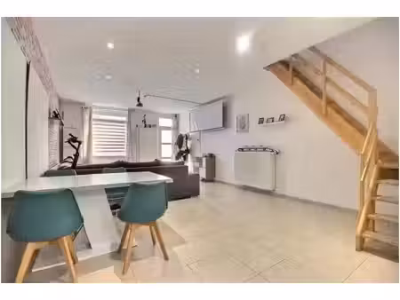 maison à vendre avec terrasse et 3 chambres   herseaux (vbe68081)