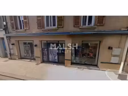 location local commercial 67m² brignais 69530