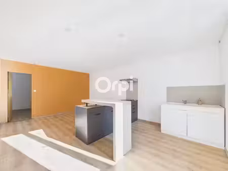 vente appartement 2 pièces 40 m² à hauts de bienne (39400)  70 000 €