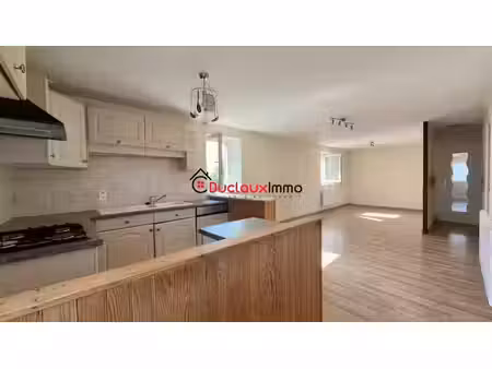 vente appartement 3 pièces 57 m² à arpajon-sur-cère (15130)  89 990 €