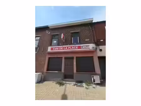 surface commerciale en vente publique à place jules destrée 45 châtelineau (vbe67988)