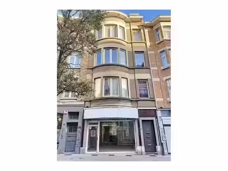 surface commerciale à vendre à uccle (vbe68238)