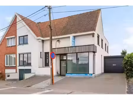surface commerciale à vendre à vredestraat 3 waregem (rbw92509)