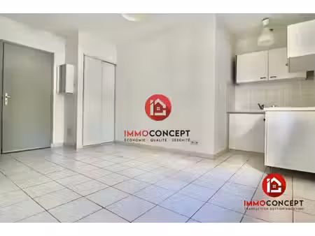 location appartement 2 pièces 27 m² à bagnols-sur-cèze (30200)