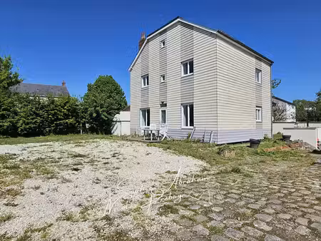 maison de 5 pièces  4 chambres avec jardin