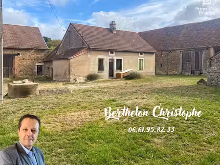5km de précy sous thil - ensemble immobilier composée de 2 maisons et de 3 granges sur une