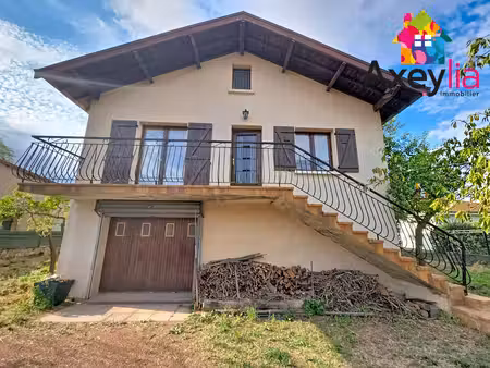 a vendre - riorges - maison a renover sur terrain de 848 m2