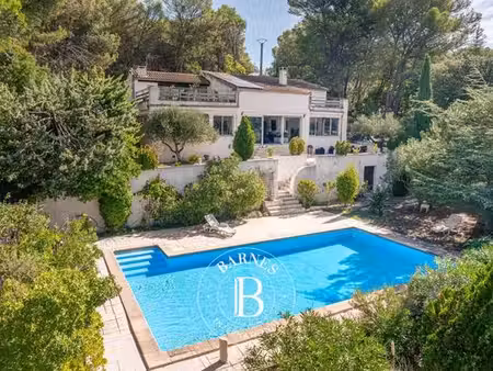 villa de luxe de 8 pièces en vente aix-en-provence  provence-alpes-côte d'azur