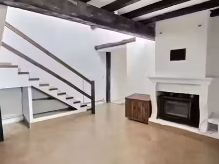 location maison 4 pièces 110 m² à ladoix-serrigny (21550)  655 €