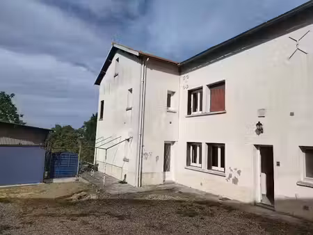 location maison 4 pièces 100 m² à mirebeau (86110)  685 €