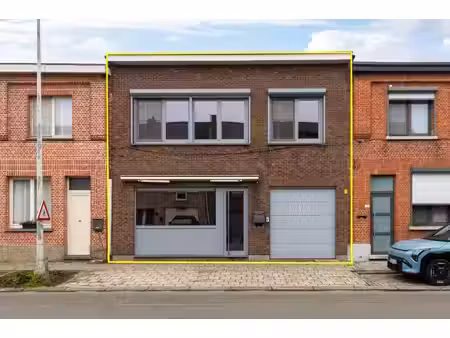 huis te koop in reet met 2 slaapkamers