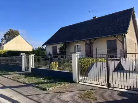 location meublée maison 0 pièces à la rivière-de-corps (10440)  1 100 €