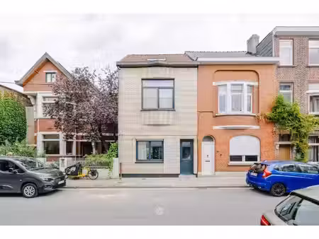huis te koop in sint-amandsberg met 4 slaapkamers